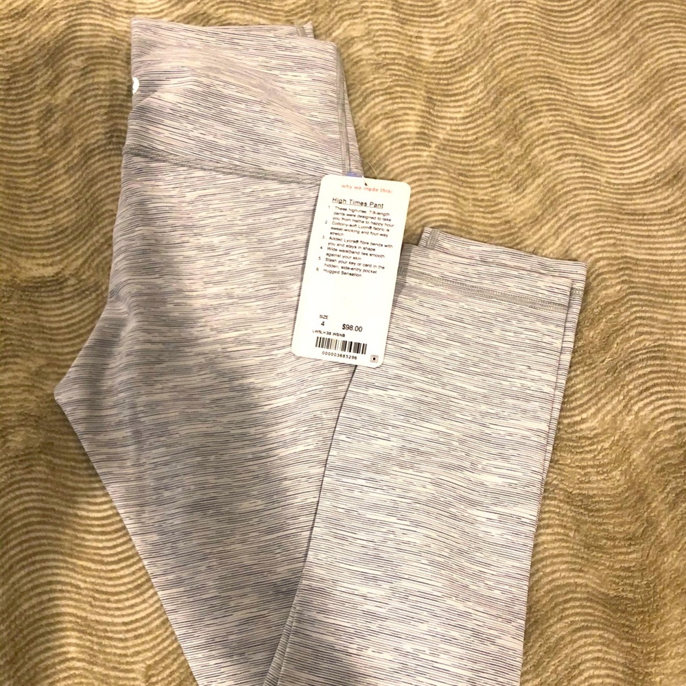 NWT Lululemon High Times Pants- size 4